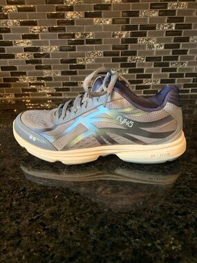 Ryka Light Blue Gray Women's Athletic Walking Shoe